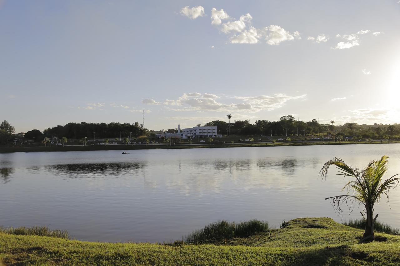 Beira Lago Palace Hotel Morrinhos  Buitenkant foto