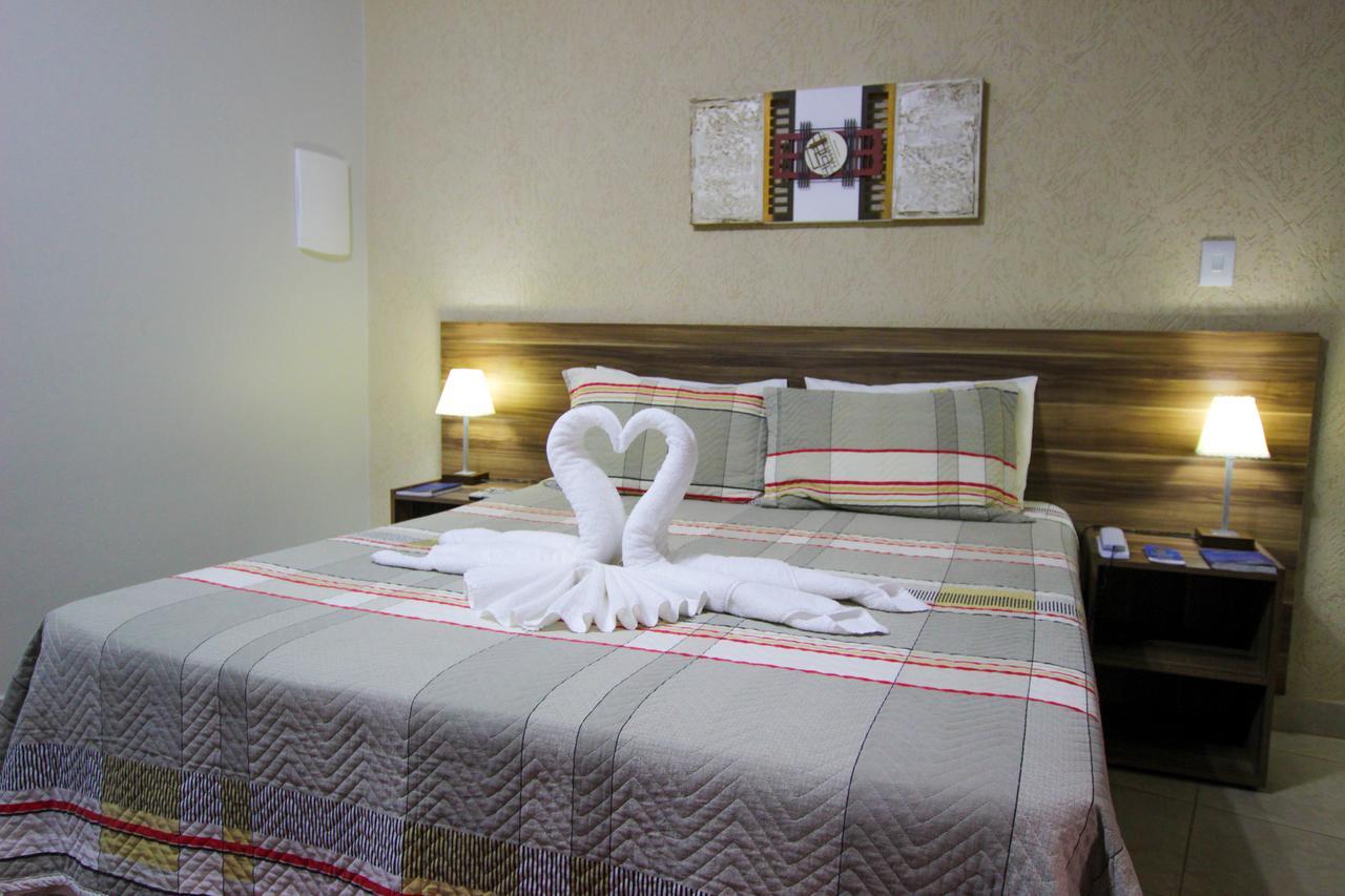 Beira Lago Palace Hotel Morrinhos  Buitenkant foto