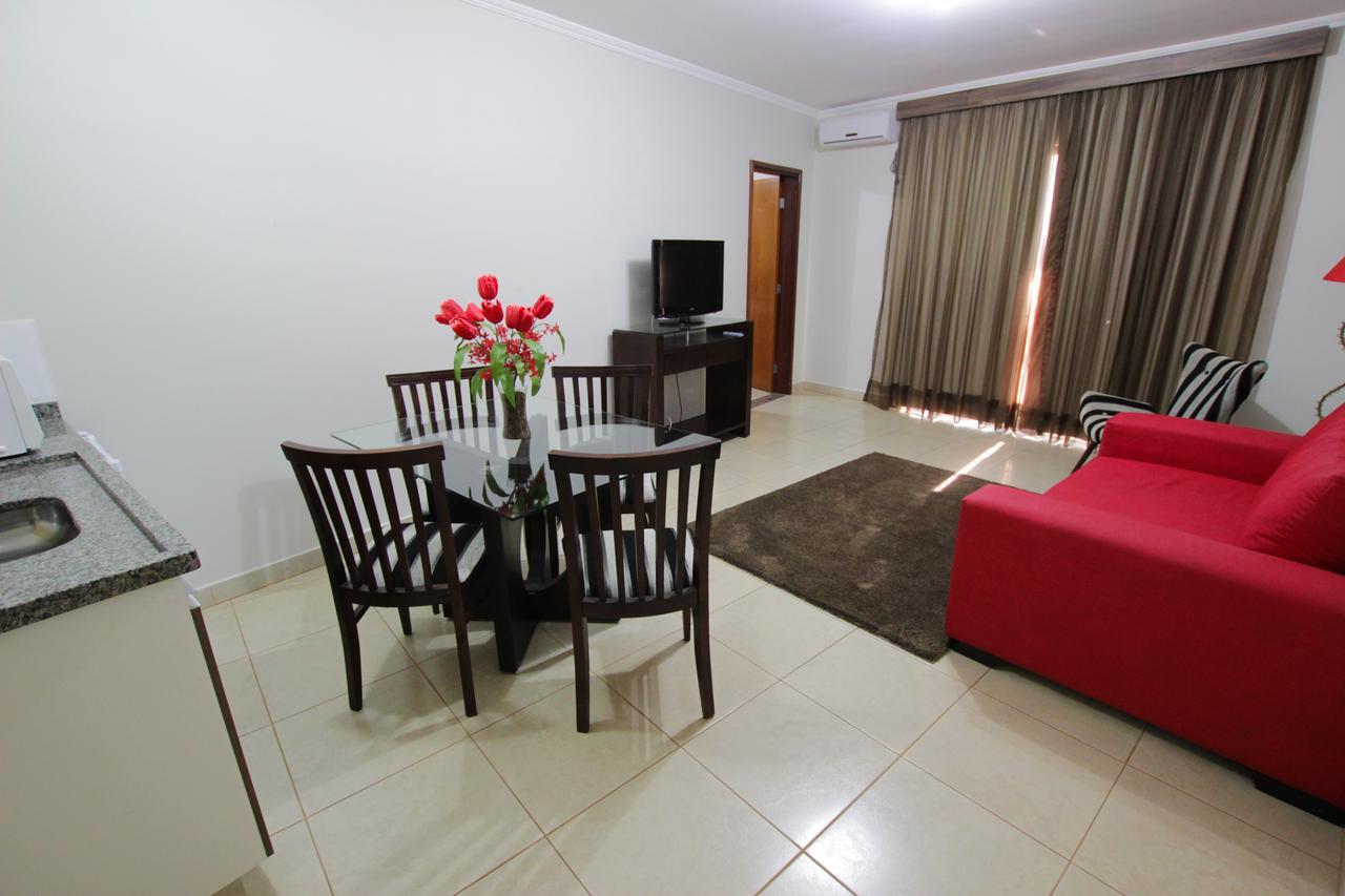 Beira Lago Palace Hotel Morrinhos  Buitenkant foto