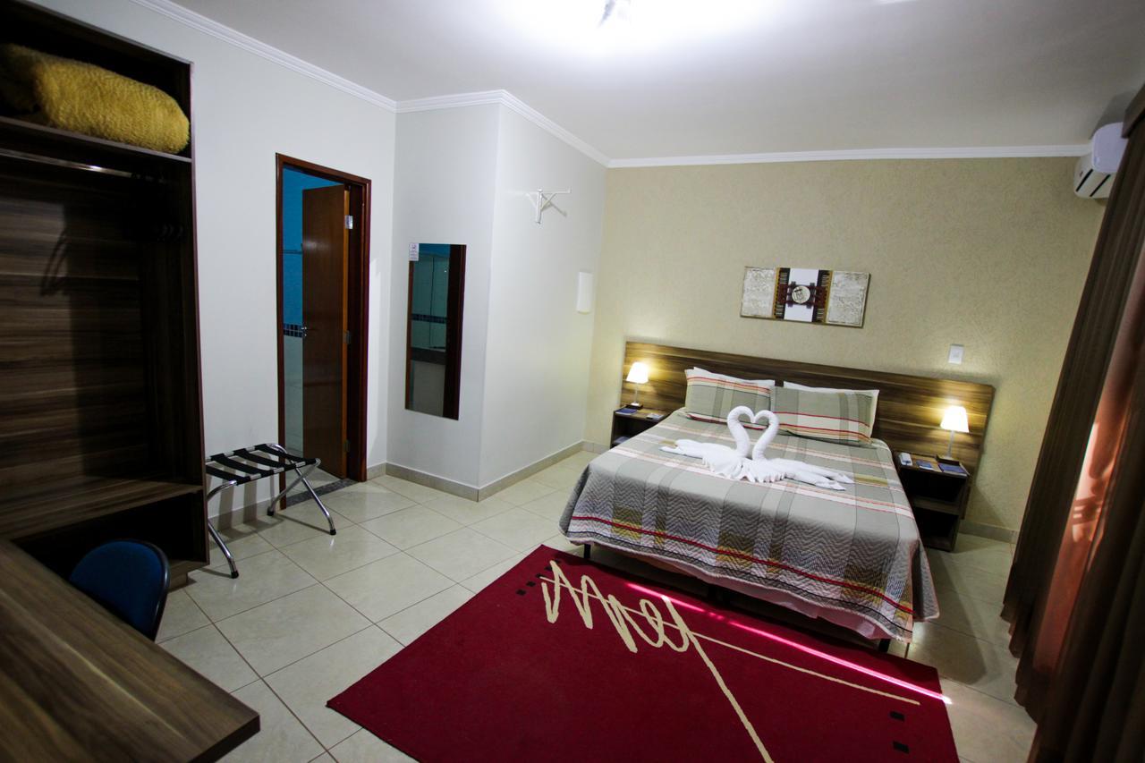 Beira Lago Palace Hotel Morrinhos  Buitenkant foto