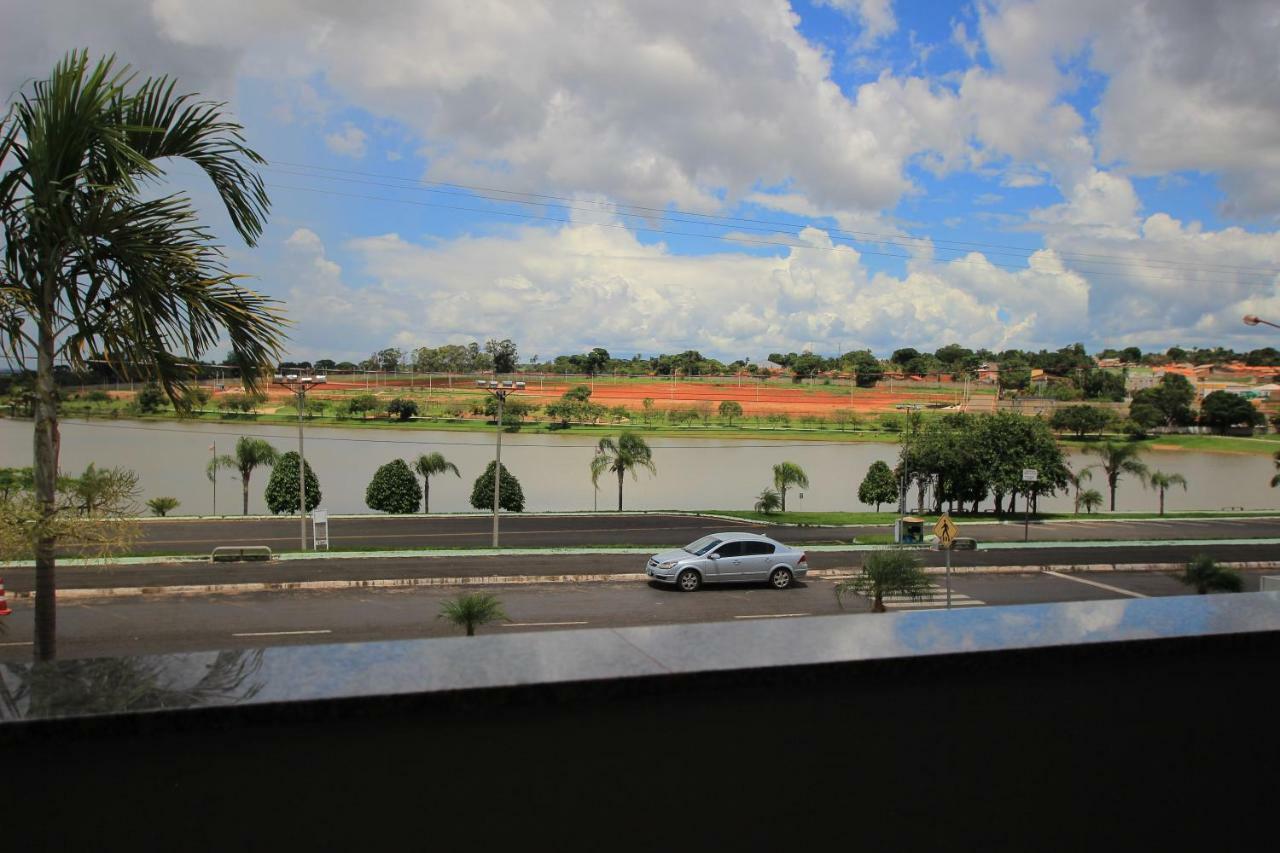 Beira Lago Palace Hotel Morrinhos  Buitenkant foto